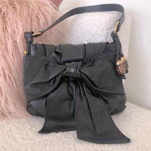 YSL YVES SAINT LAURENT
Bow Bag Black
